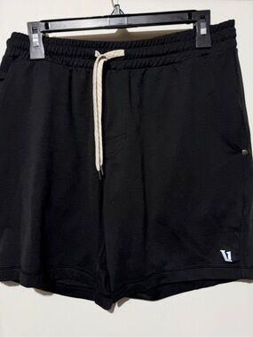 Vuori Ponto Athletic Shorts medium 7”